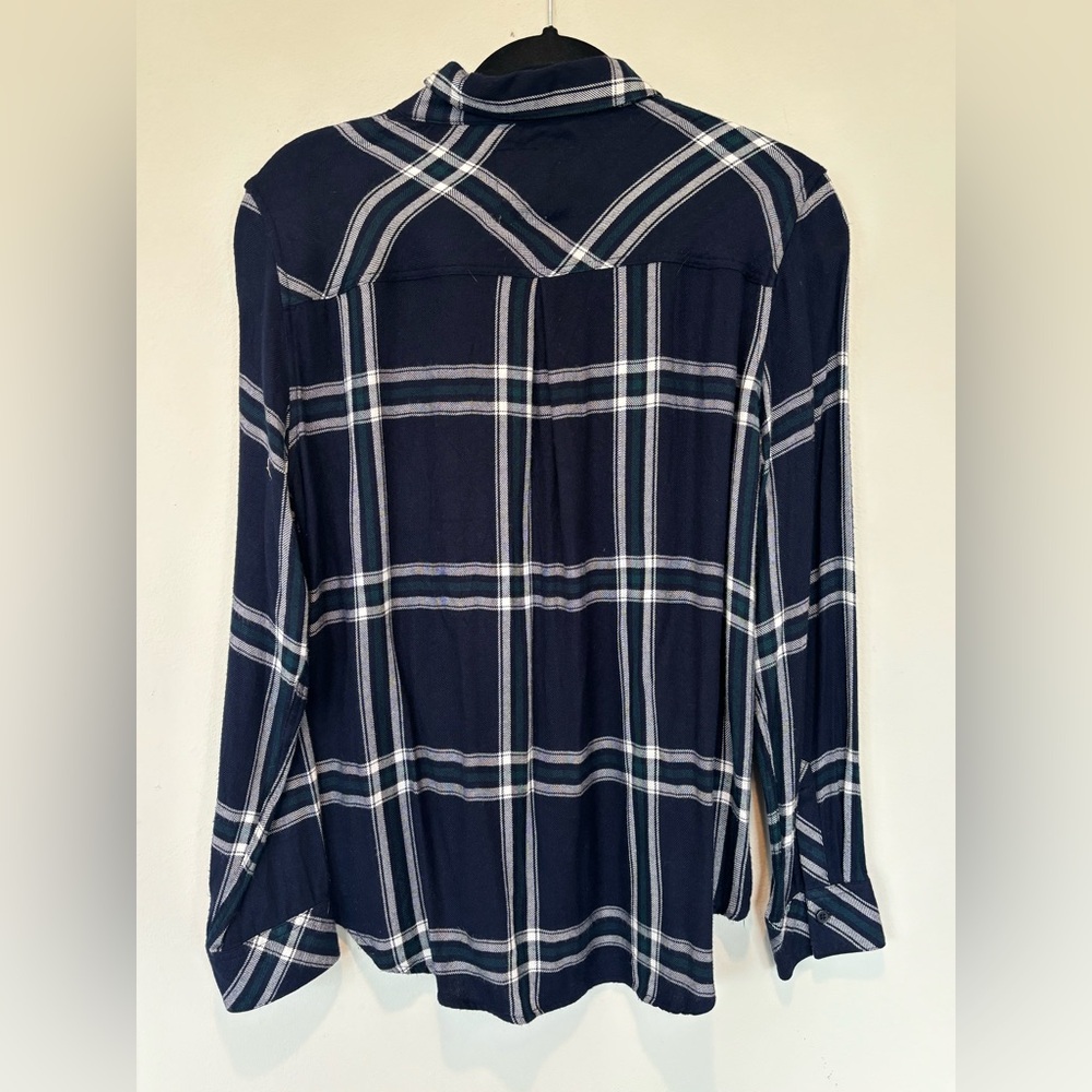 Rails Navy Plaid Flannel Button-Down Shirt 116 - Picture 2 of 6